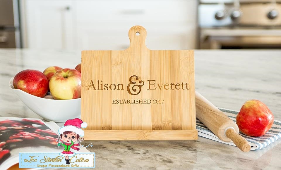Personalized Cookbook Stand, Bamboo Standing Chef's Easel, Custom Kitchen  Gifts for Mom